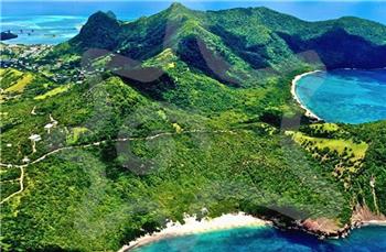 Beachfront 13 acres - Union Island