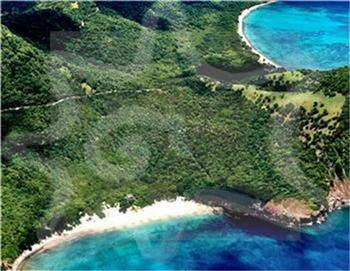 1 acre headland Union Island